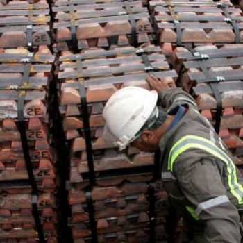 Minera chilena Antofagasta anota producción récord de cobre